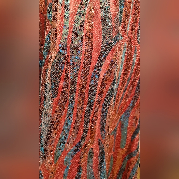 Elegant Multicolor Halter Sequined Maxi Dress. Backless. Size 8. Mermaid Style - Picture 6 of 11